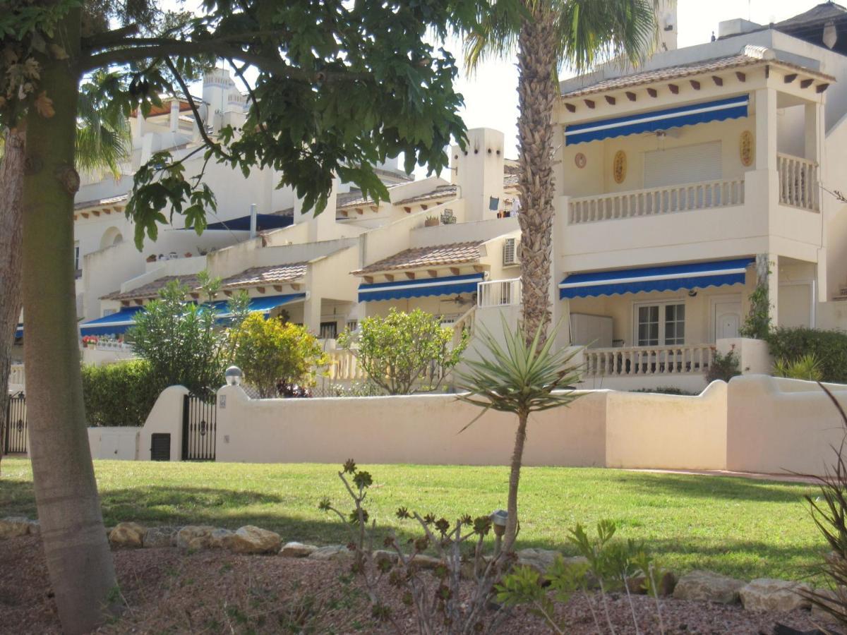 Superbe Appartement Avec Piscine Dehesa de Campoamor  Luaran gambar